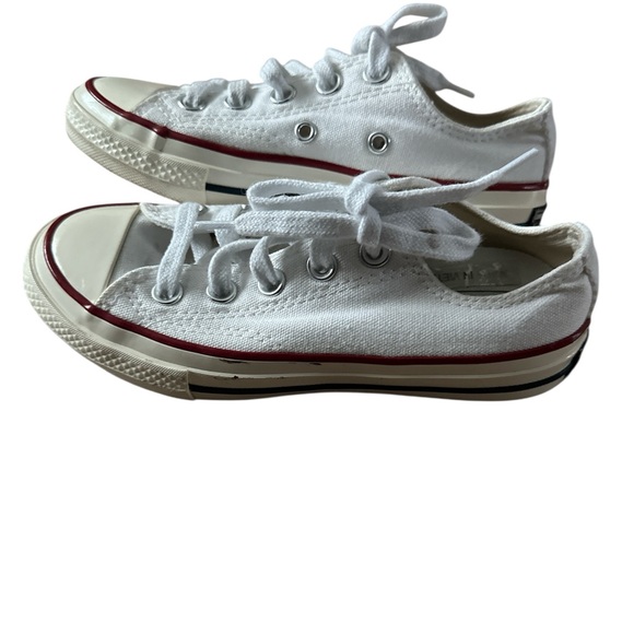 Converse Chuck Taylor Kids size 13 White and Red Sneakers - Picture 2 of 3